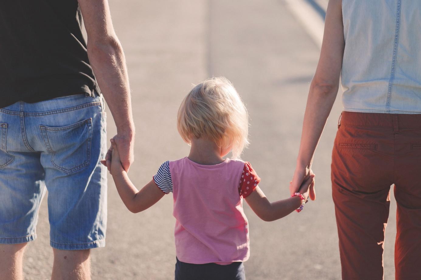 https://2024.veritasbanking.com/Complete guide to choosing the best prepaid card for minors