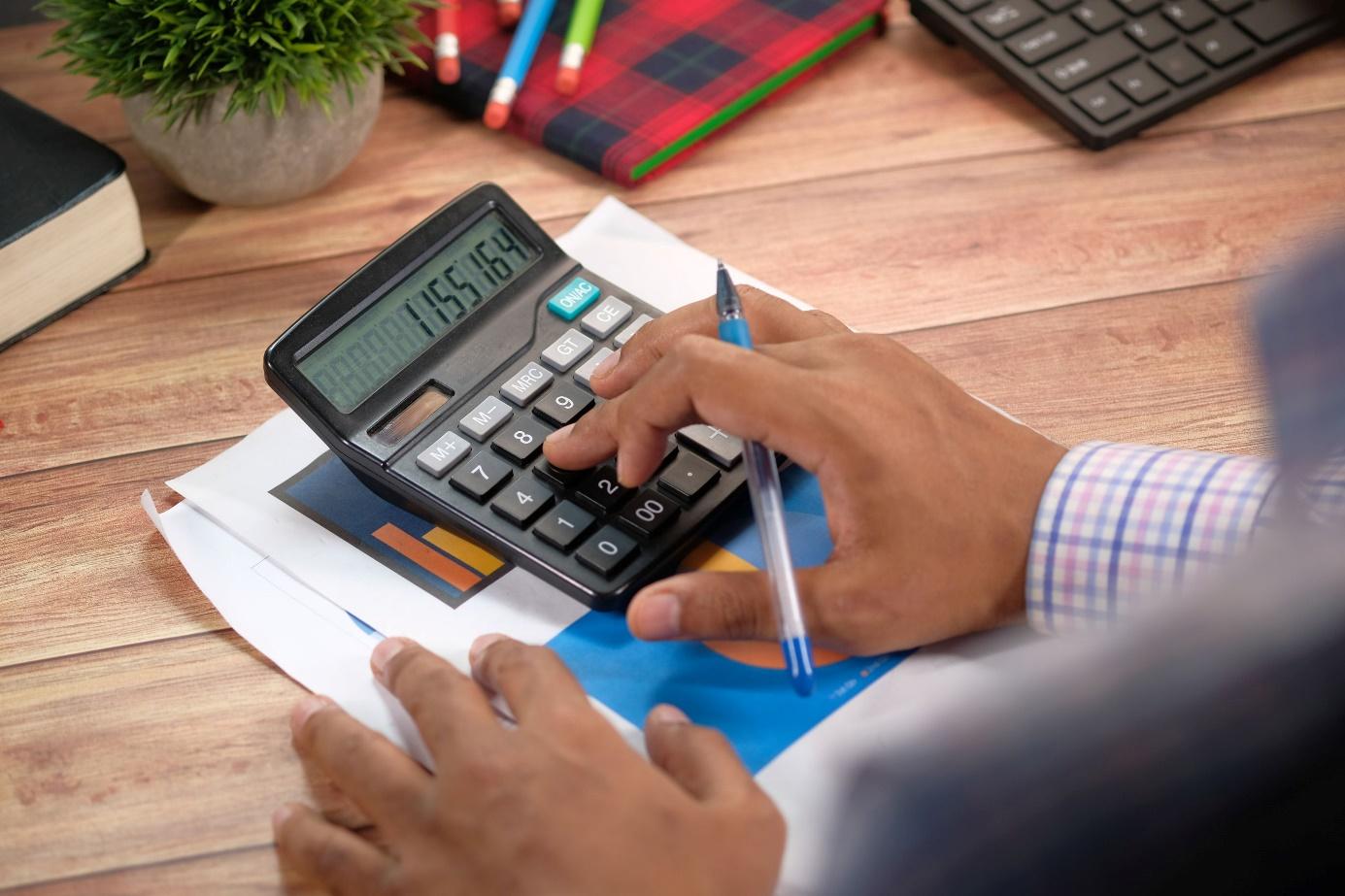 https://2024.veritasbanking.com/Prepaid cards for students: managing your budget without a bank account