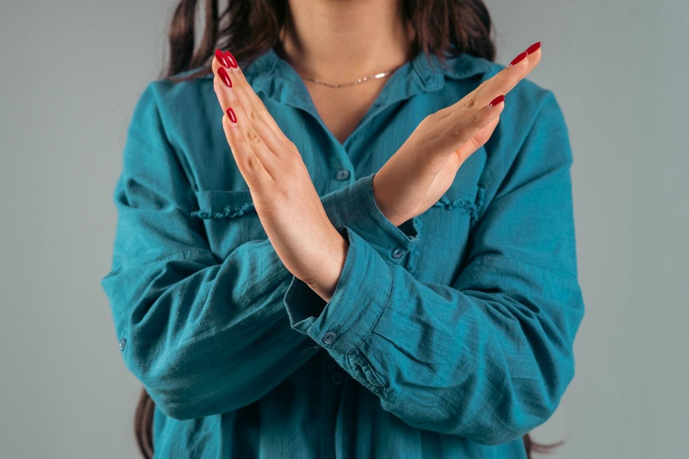 https://2024.veritasbanking.com/Prepaid cards for people who can't pay their bills: the right solution